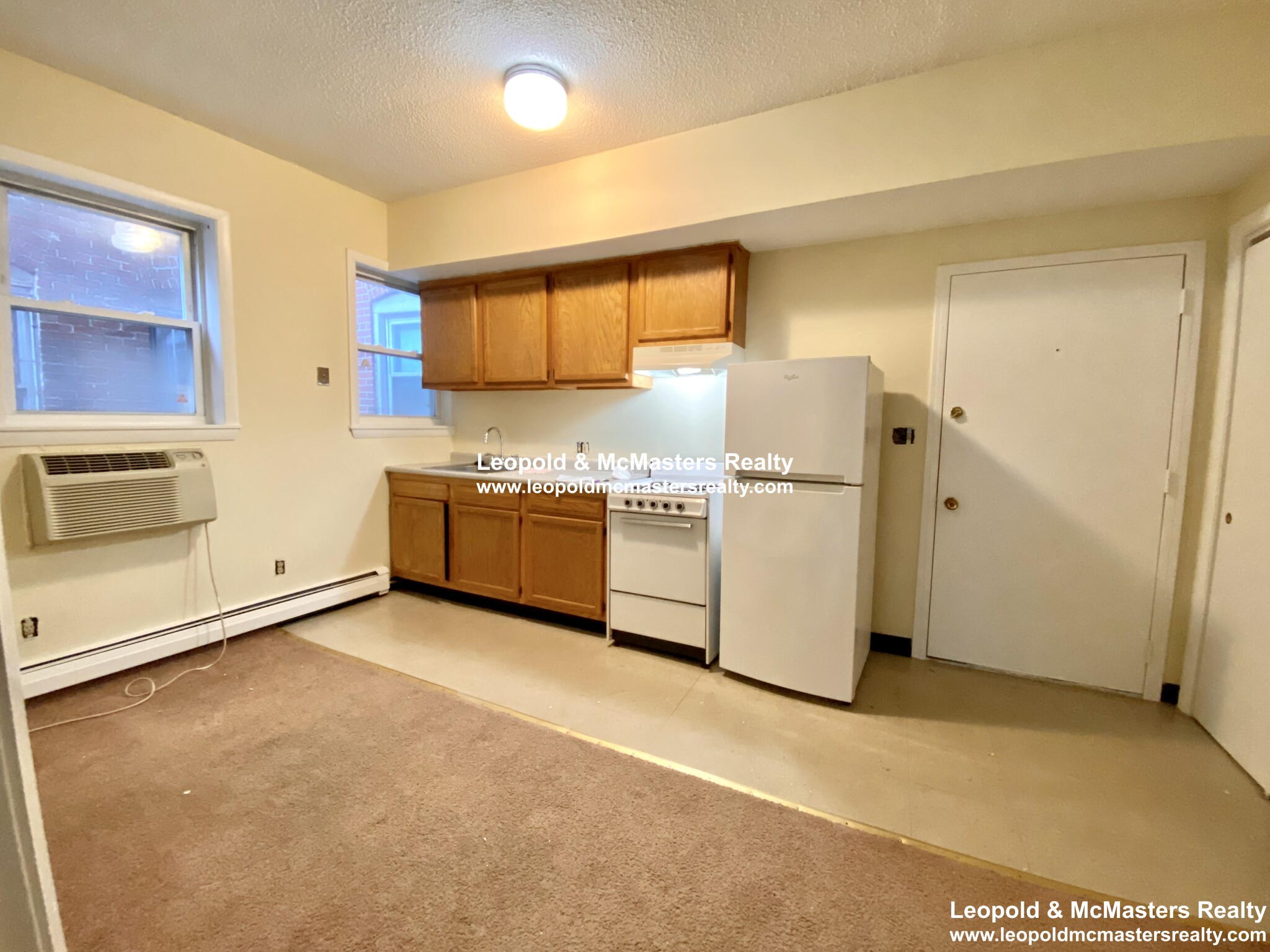 36 Huntington Ave, Mission Hill