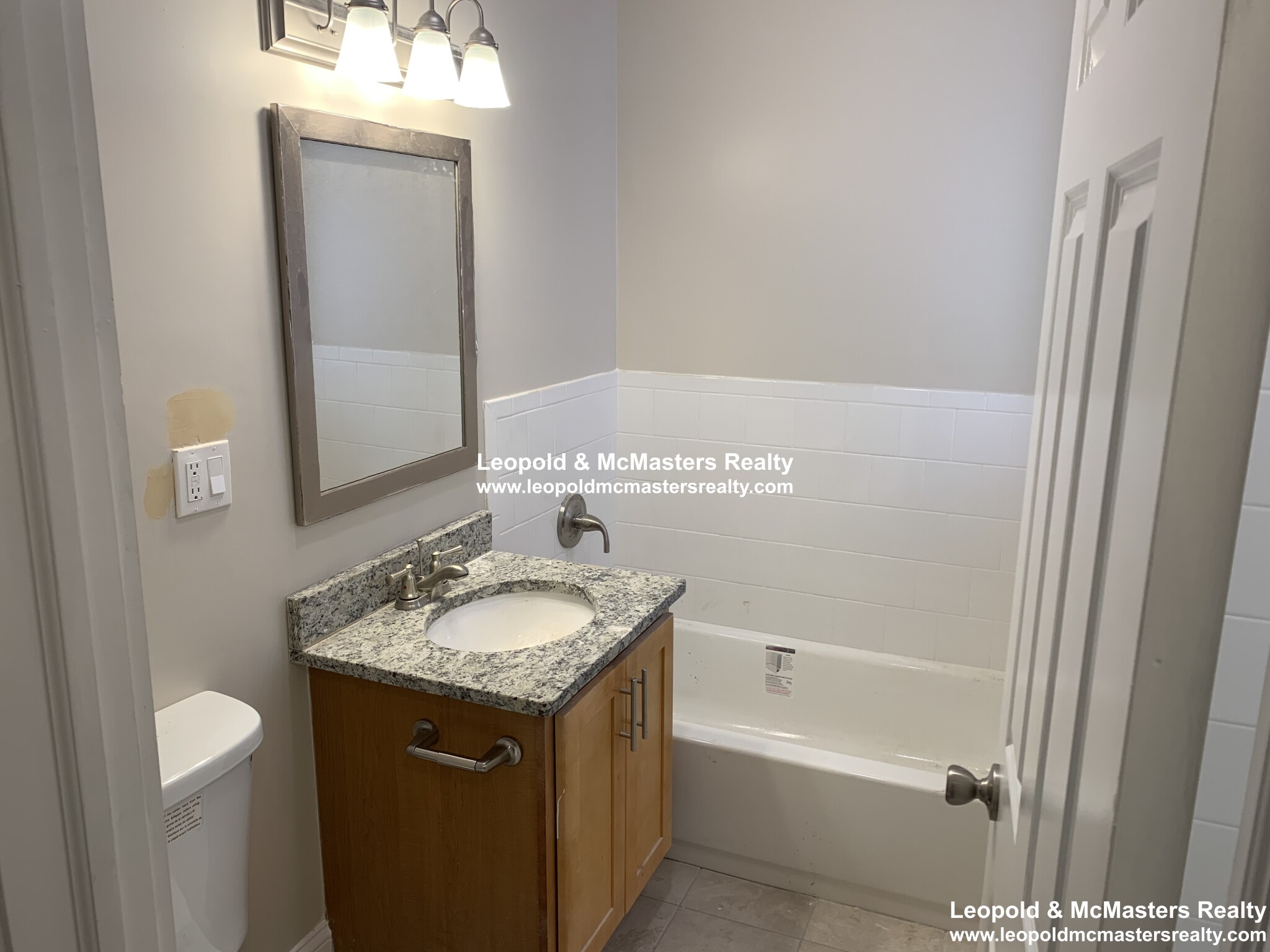 12 Short St, Coolidge Corner