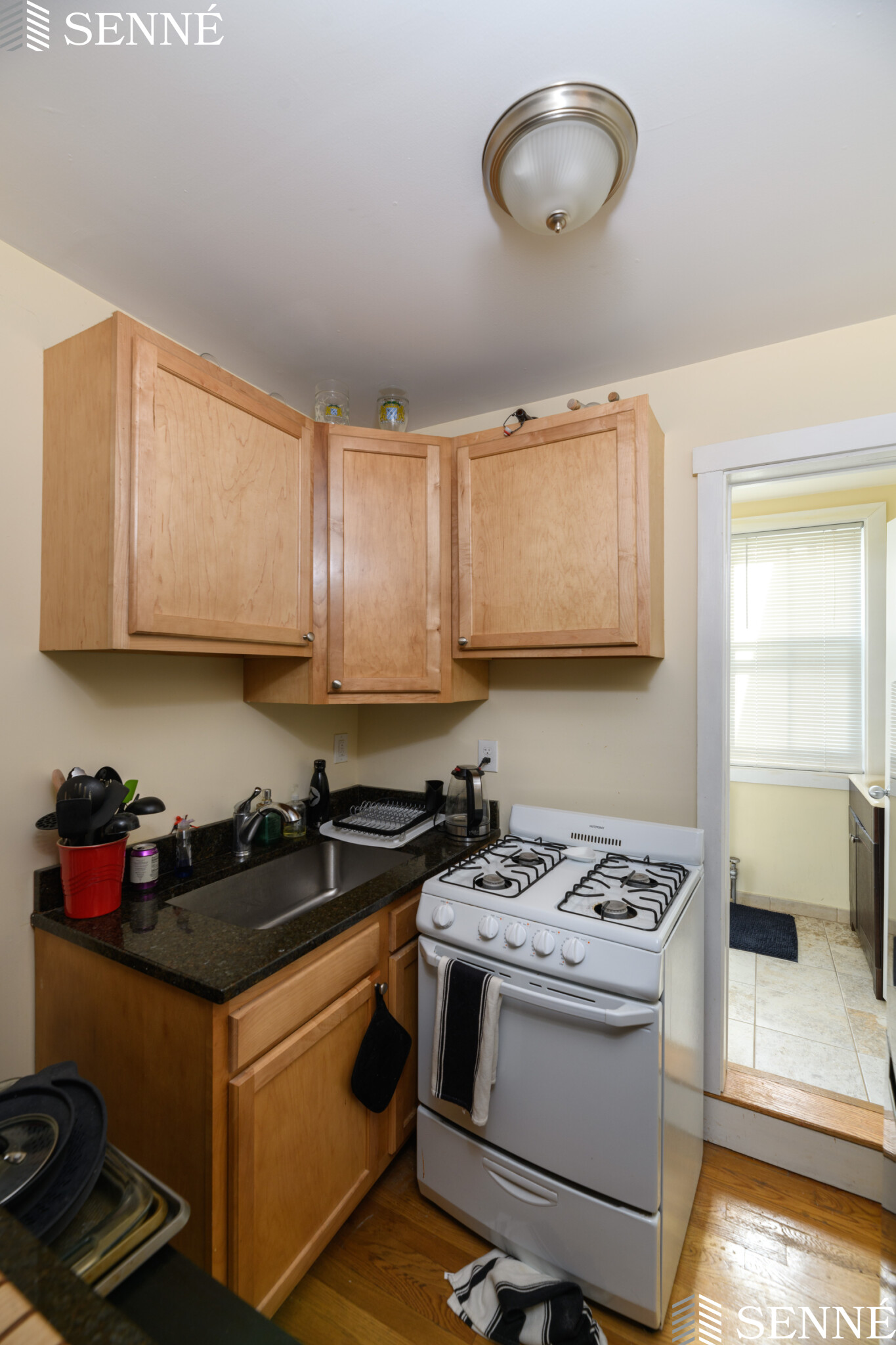 49 Laurel St, Porter Square