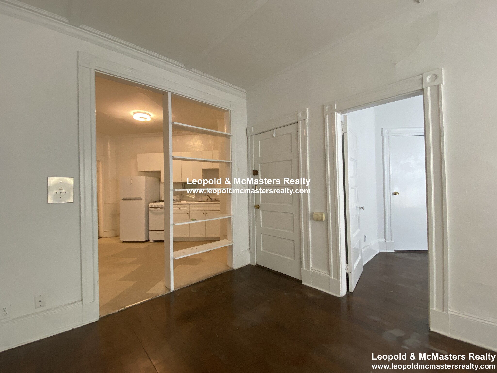 146 Oxford St, Porter Square