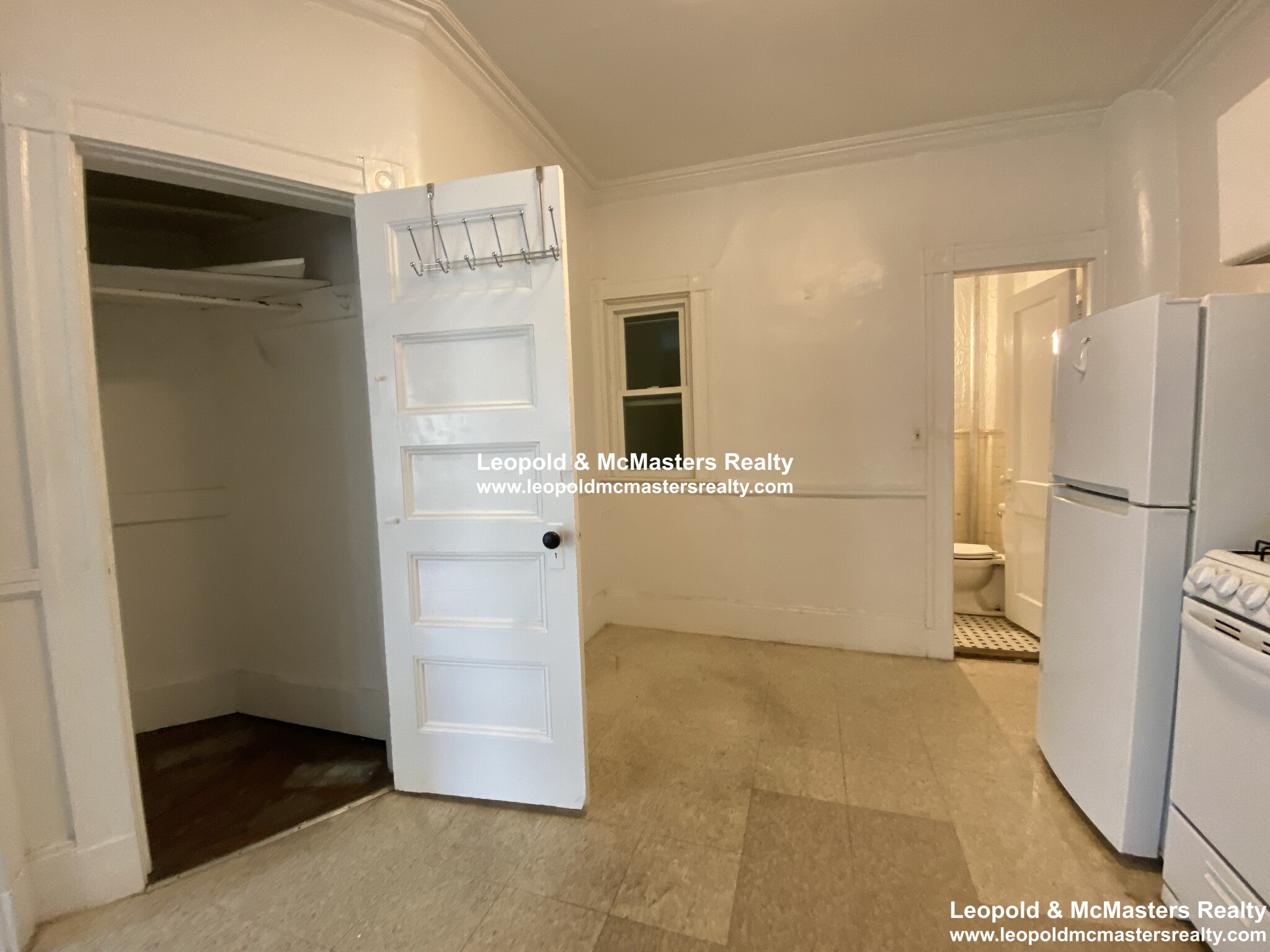 146 Oxford St, Porter Square