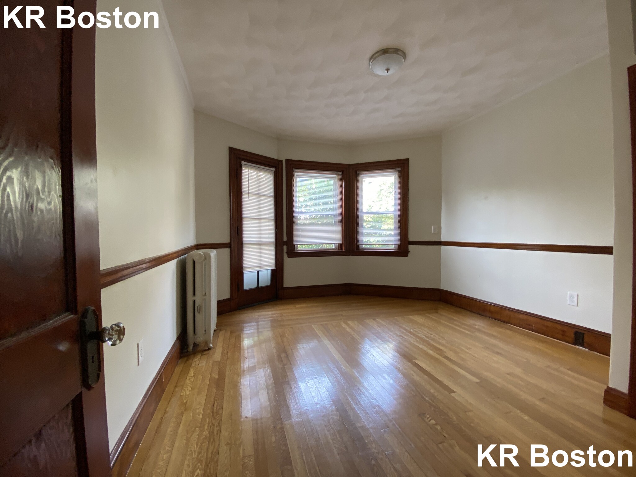 158 Summer St, Winter Hill