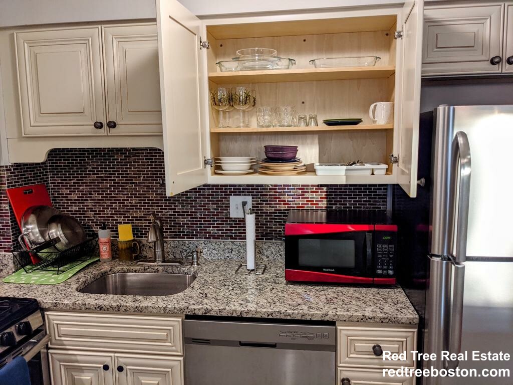 27 Bowdoin, Beacon Hill