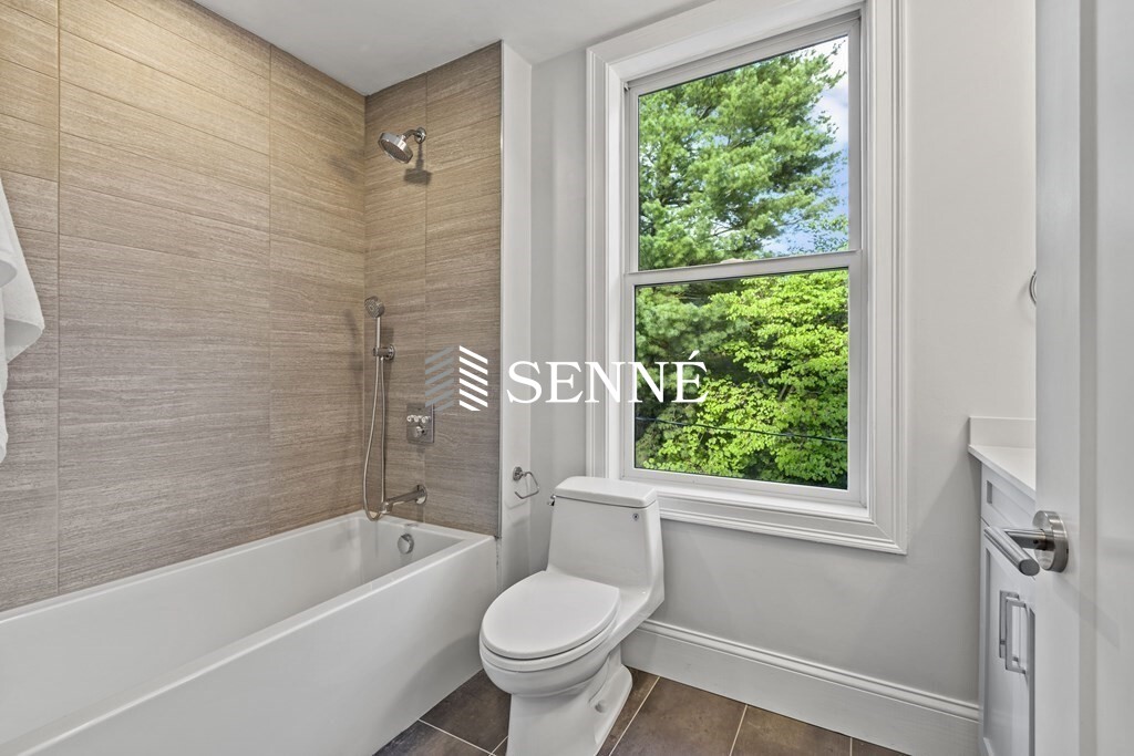 27 Winslow St, Harvard Square