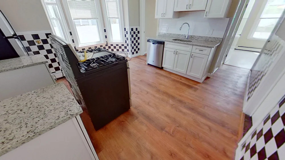 121 George St, Roxbury