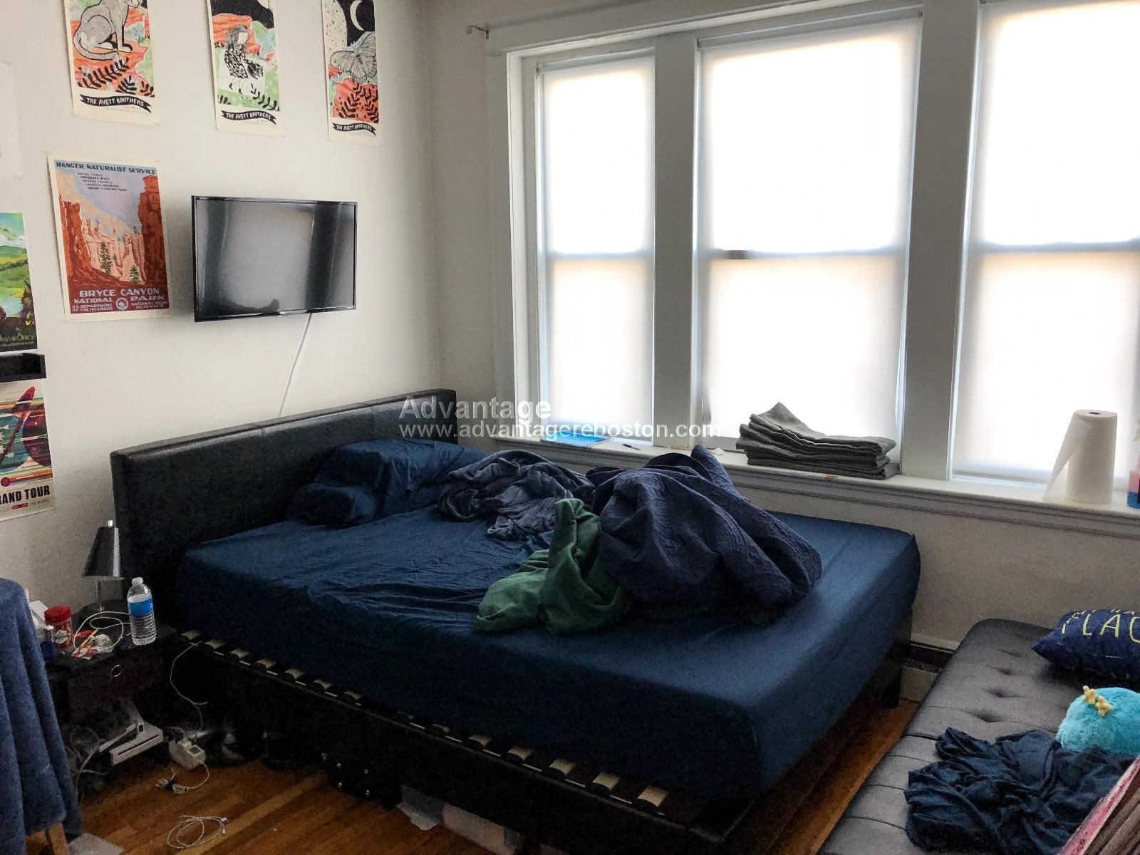 1657 Commonwealth Ave, Brighton