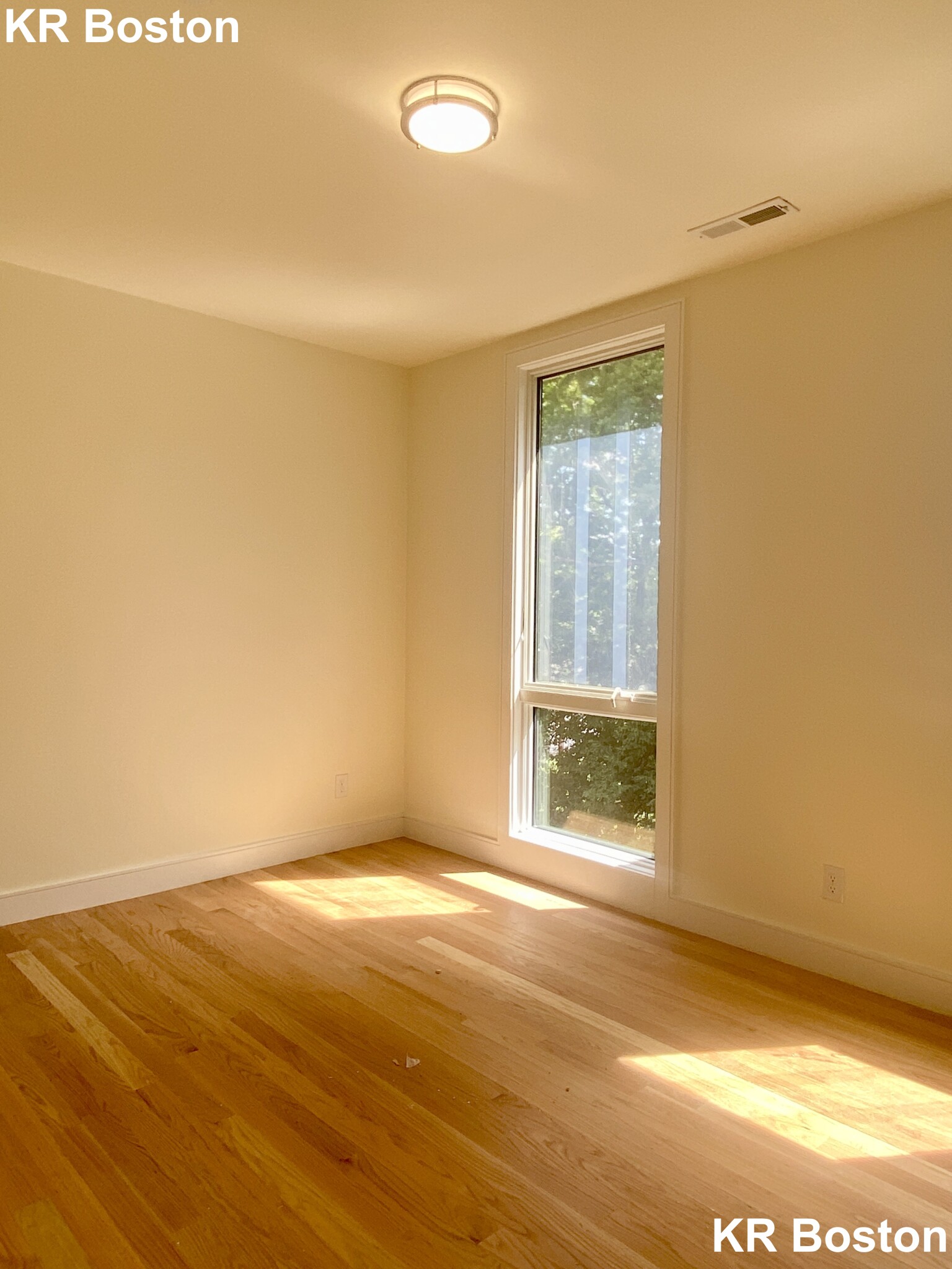 51 Cameron St, Brookline Village