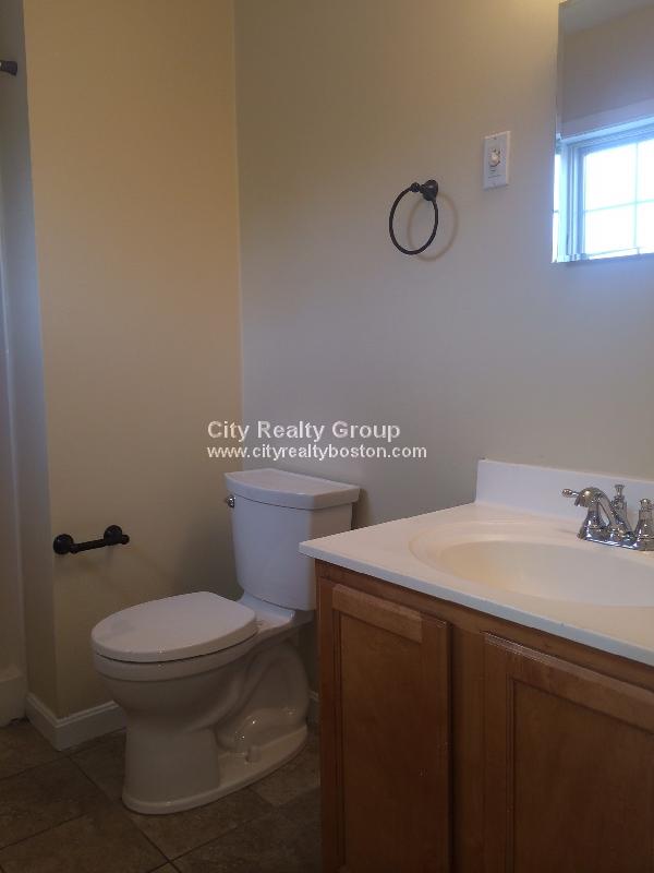 2591 Washington St, Roxbury