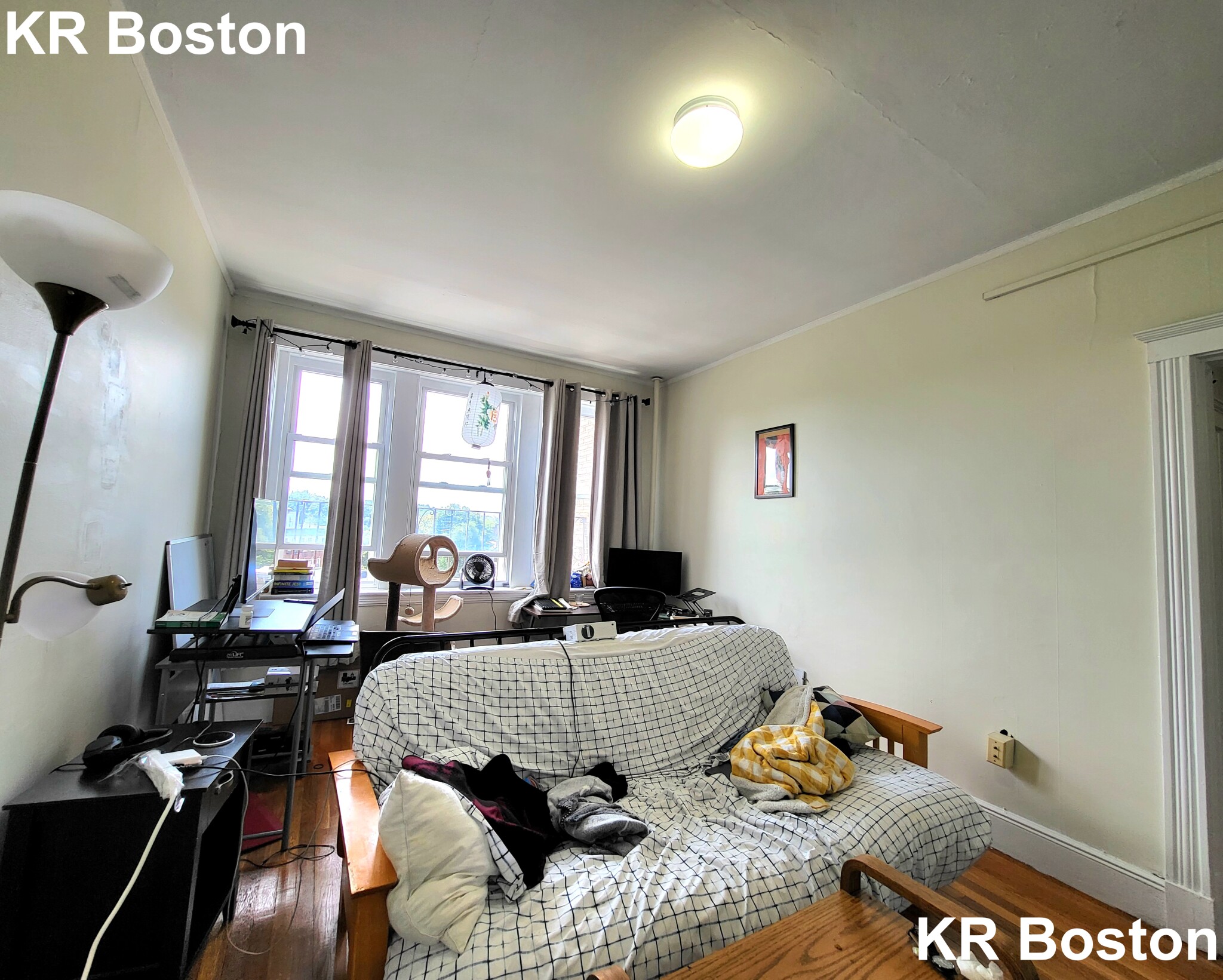 1828 Commonwealth Ave, Brighton