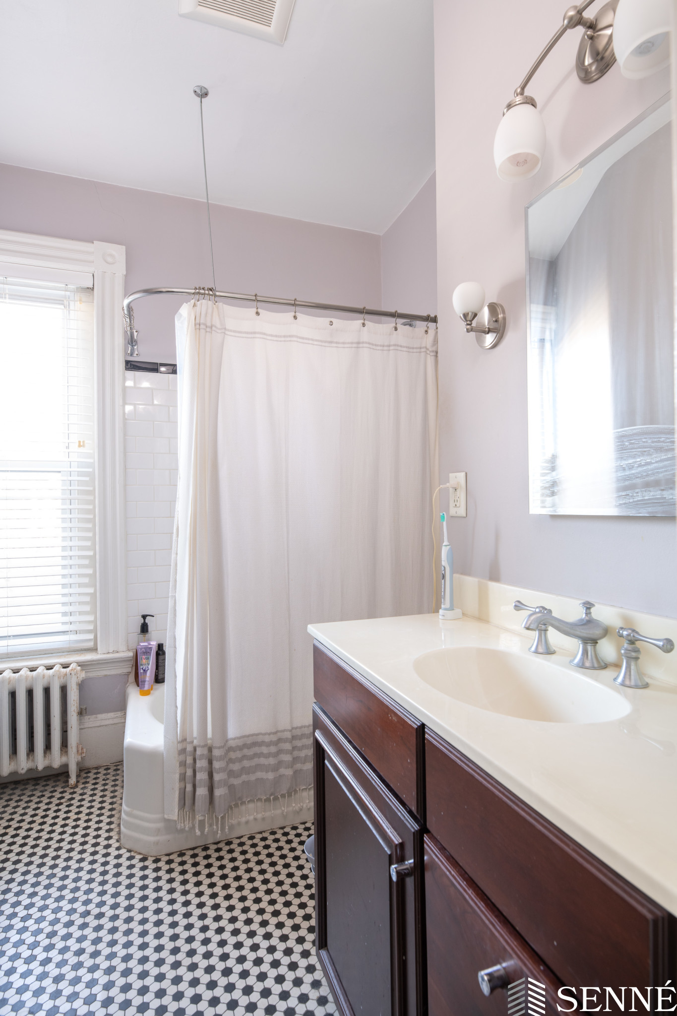 128 Magazine St, Cambridgeport