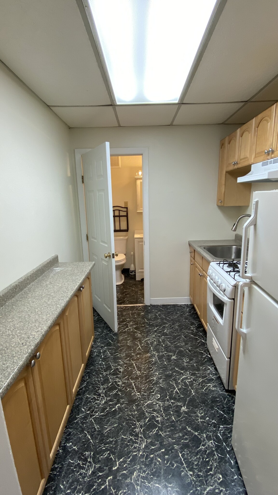 43 Bay State Rd, Fenway