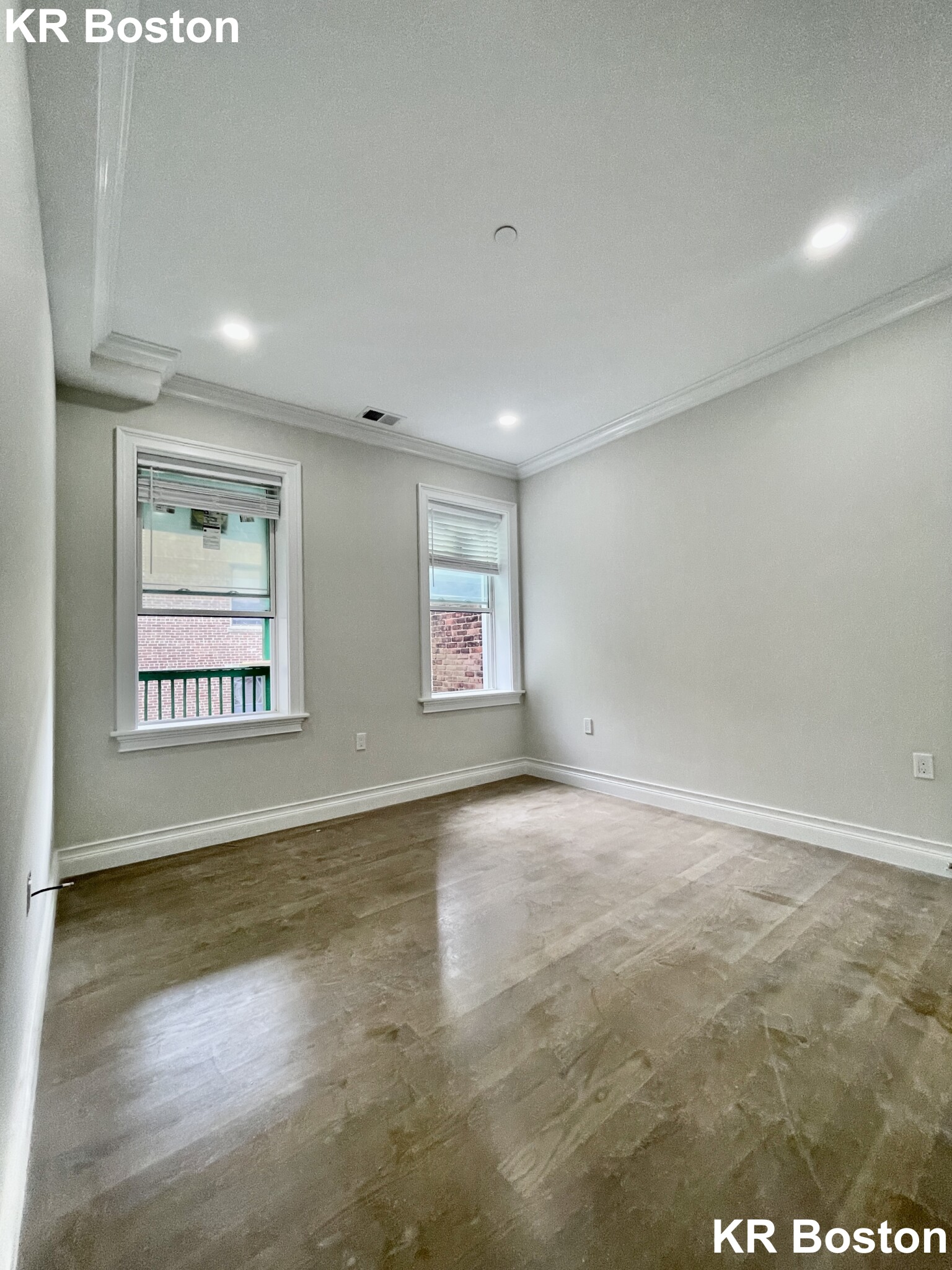 16 Mount Hood Rd, Brighton