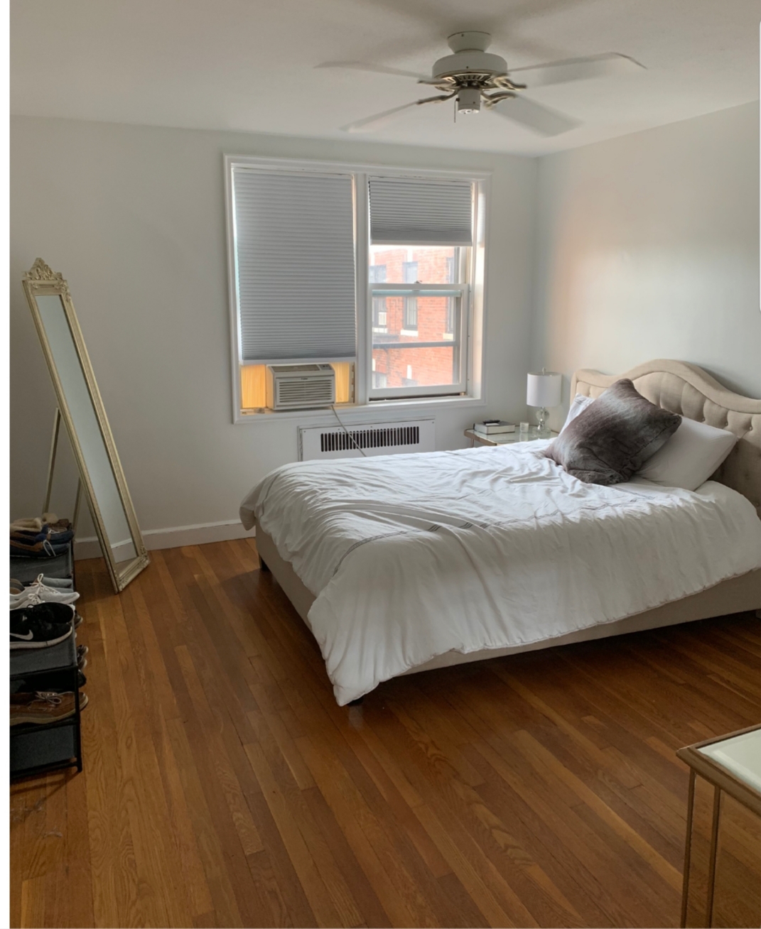 50 Follen St, Harvard Square