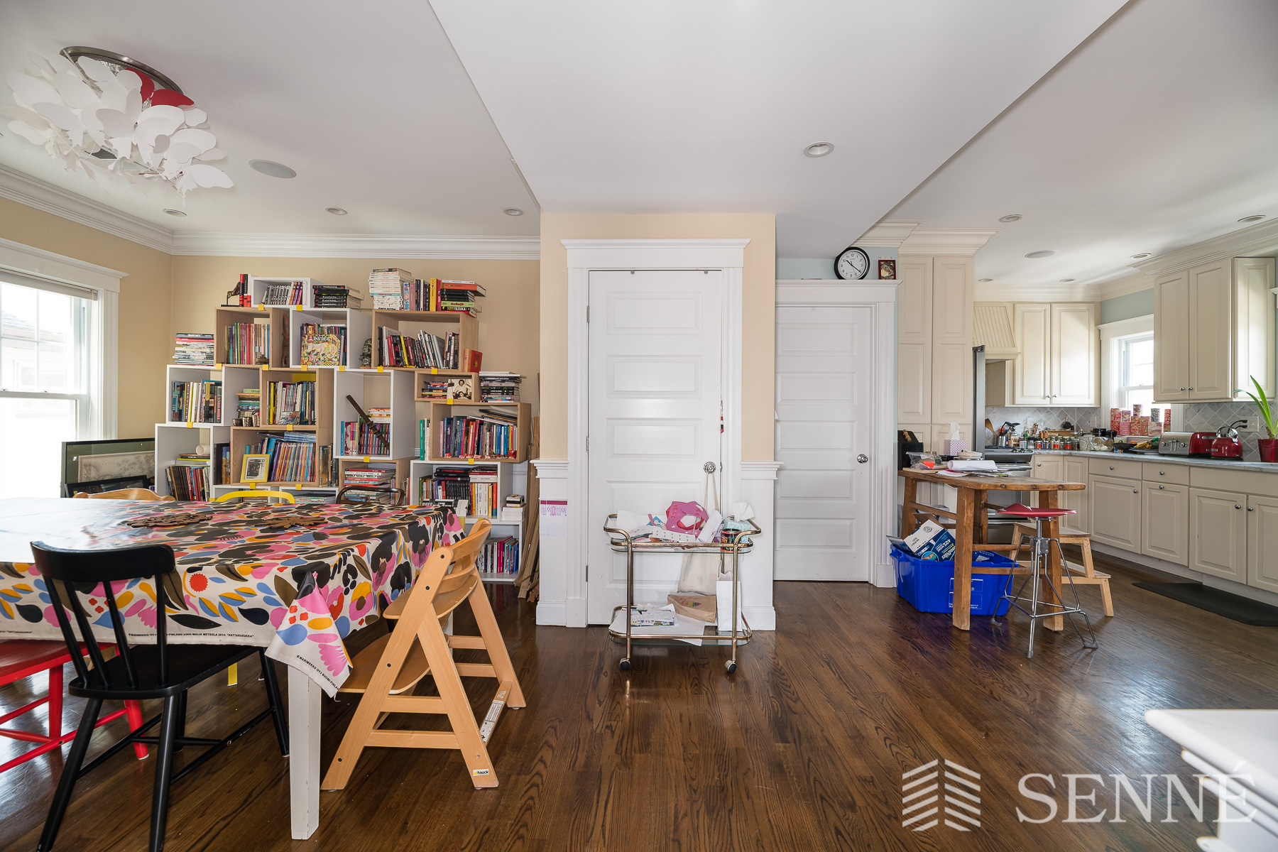 9 Meacham Rd, North Cambridge