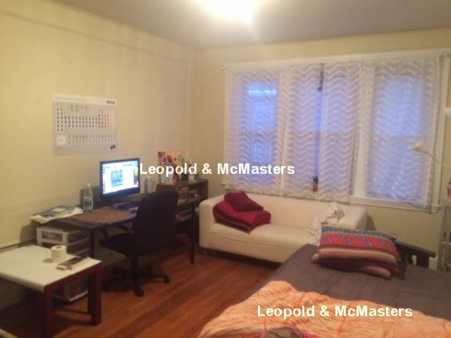 31 Gardner St, Allston