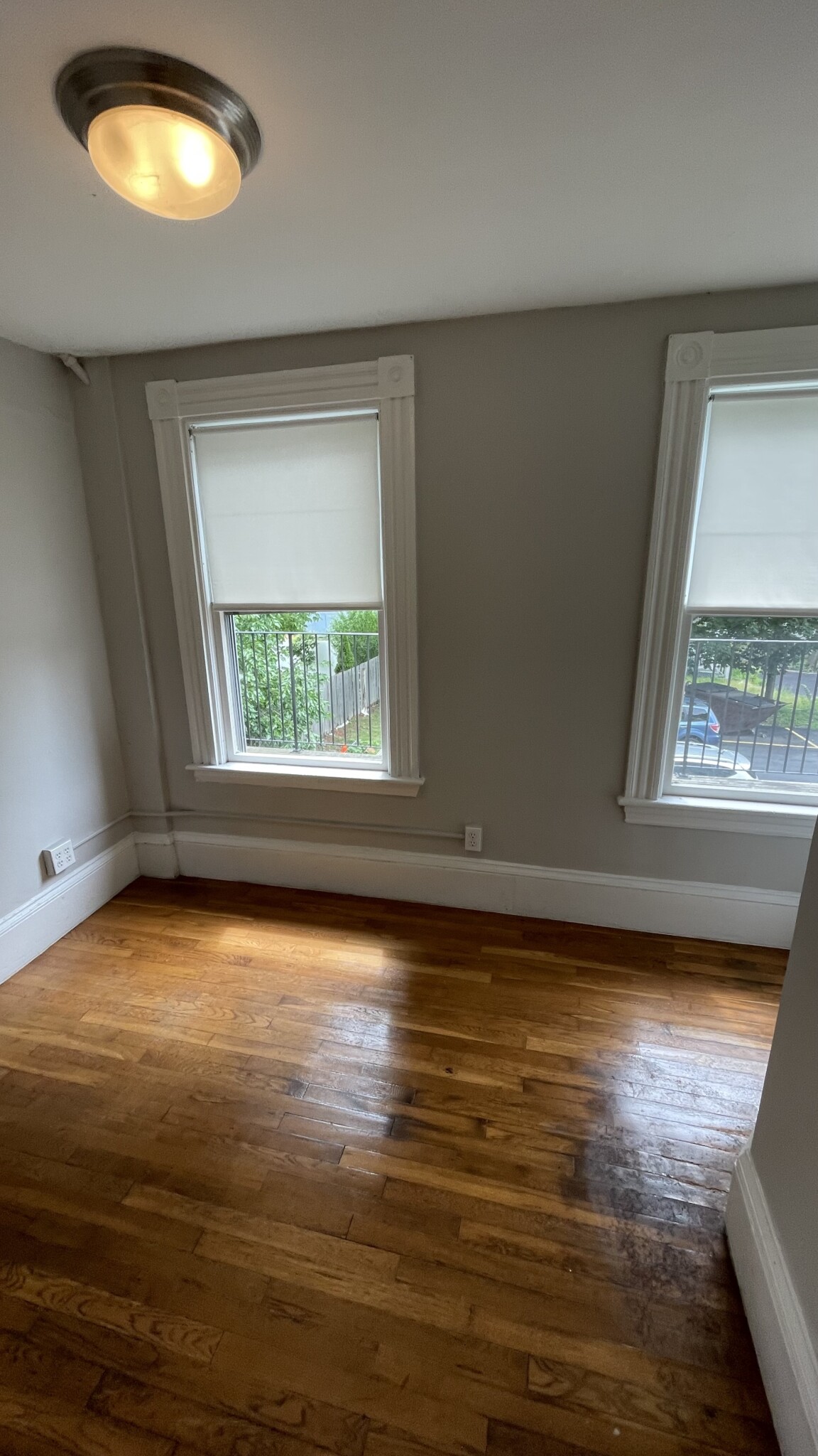 196 Fairmount Ave, Hyde Park