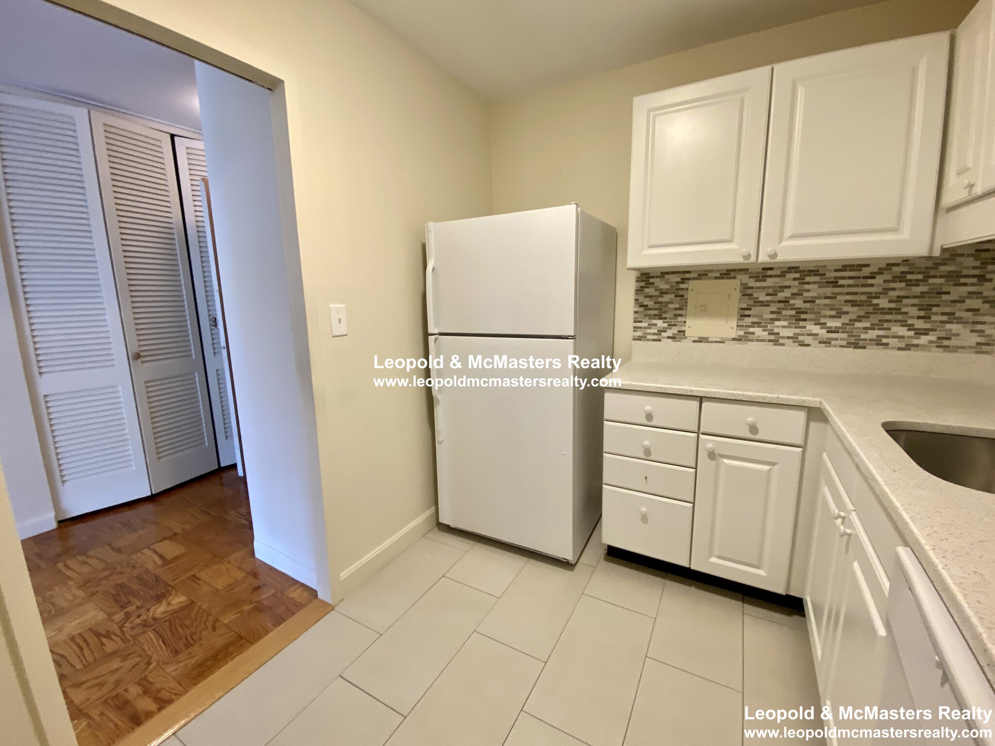 101 Monmouth St, Longwood