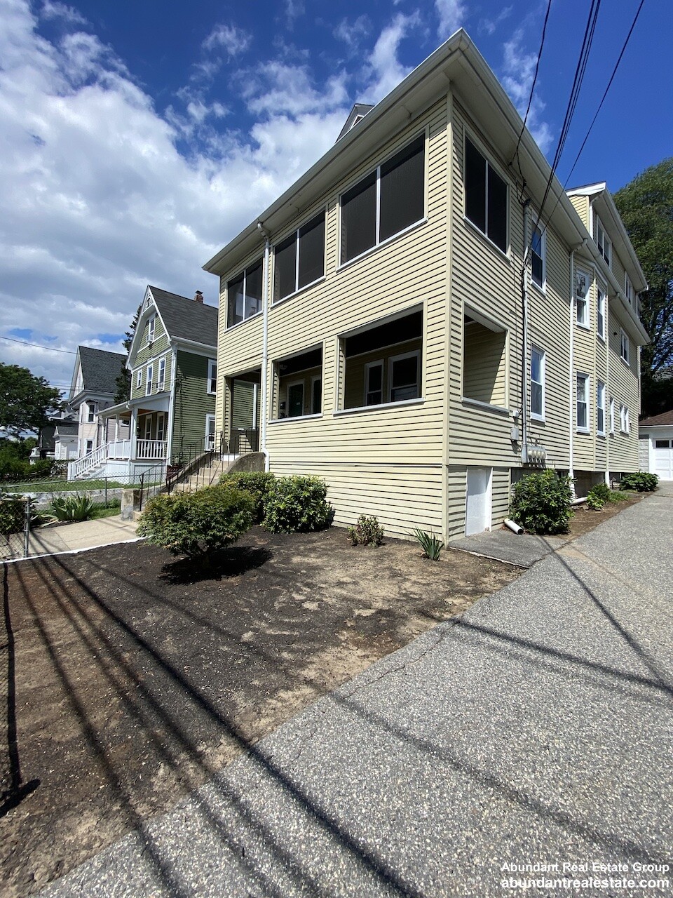 25 Conwell Ave, Teele Square