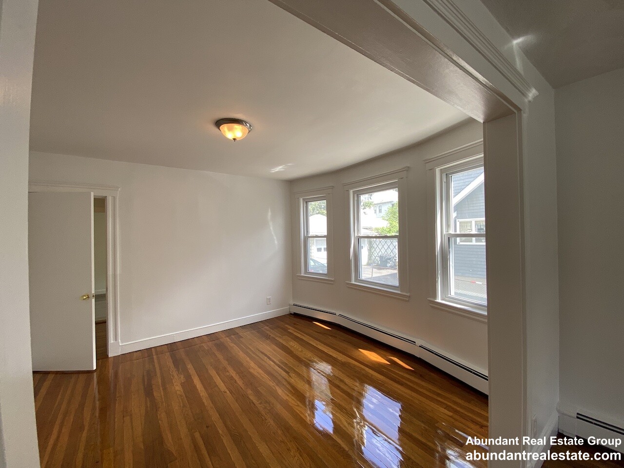 25 Conwell Ave, Teele Square