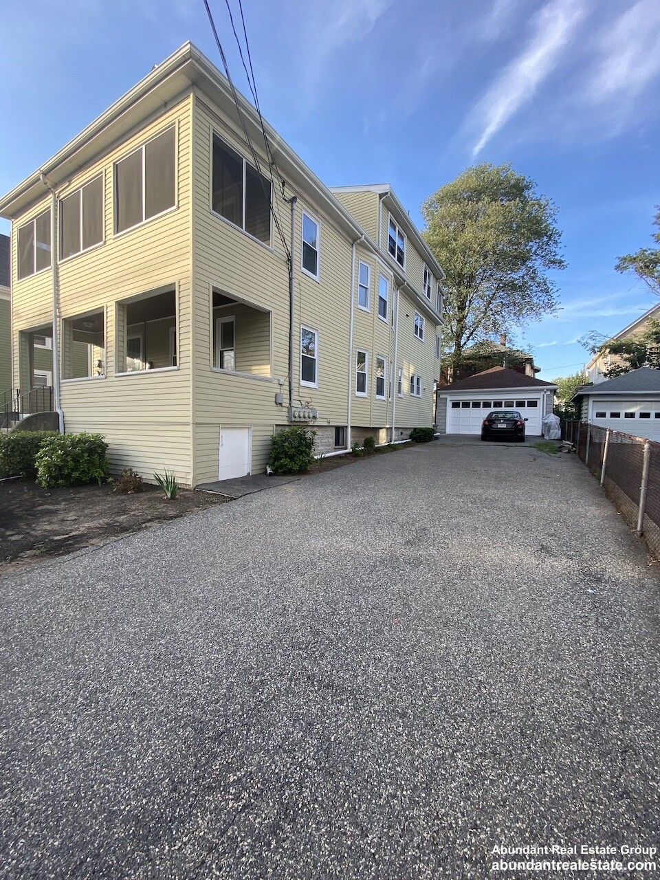 25 Conwell Ave, Teele Square