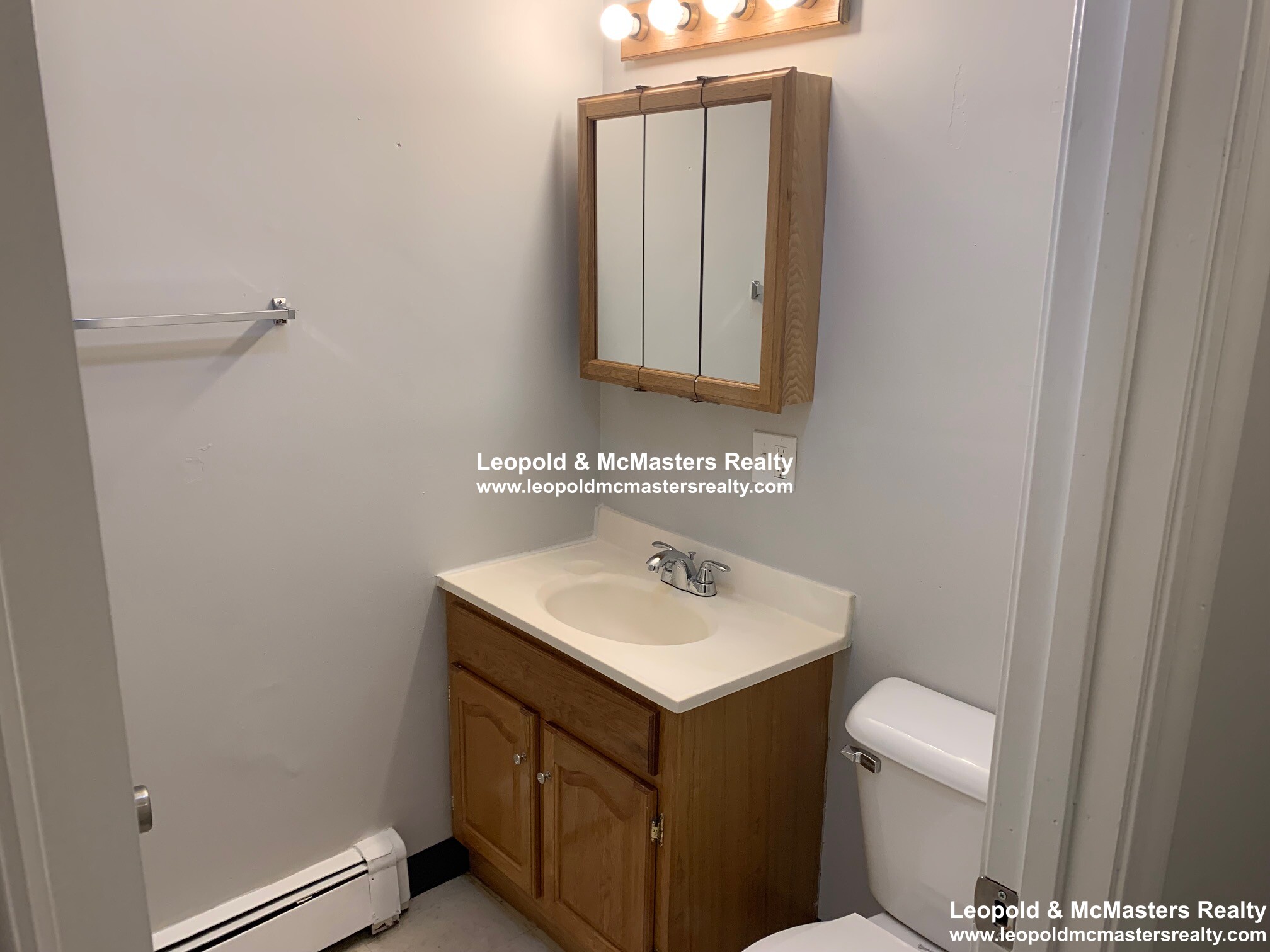 21 Linden St, Allston