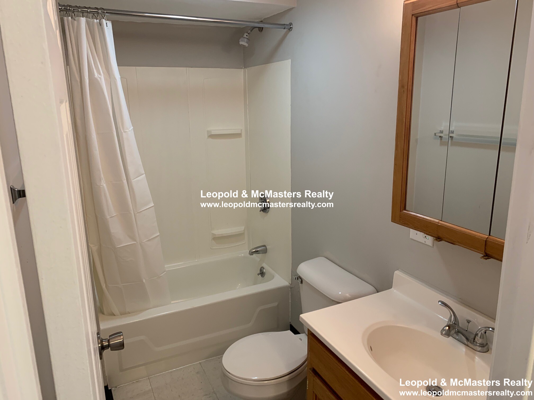 21 Linden St, Allston