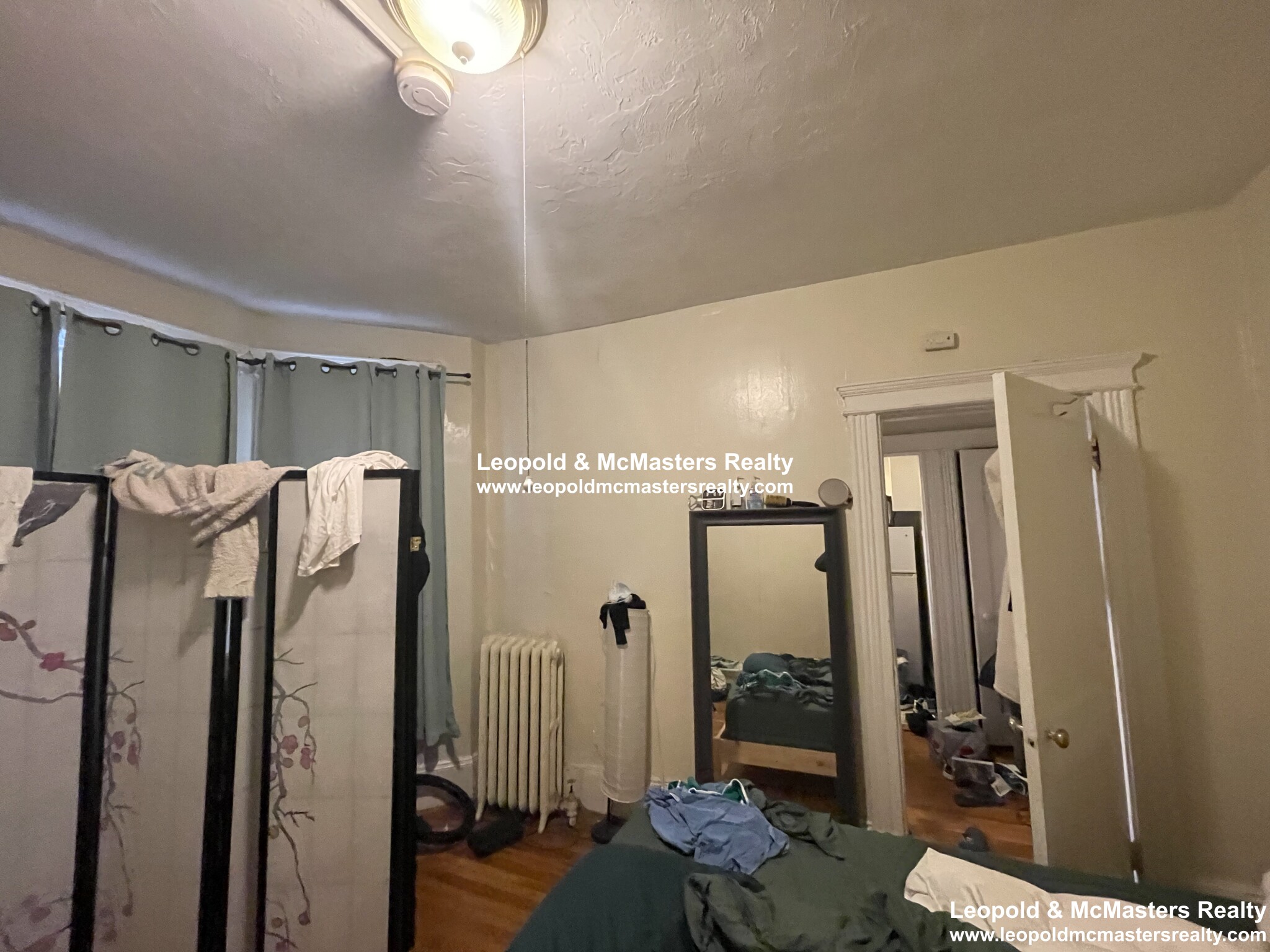 368 Riverway, Mission Hill