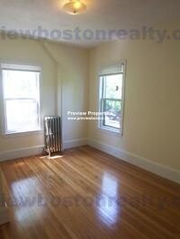 16 Fairbanks St, Brighton