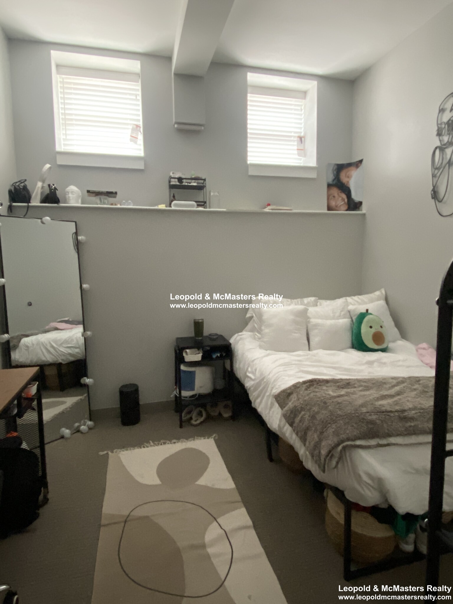 100 Hemenway St, Fenway