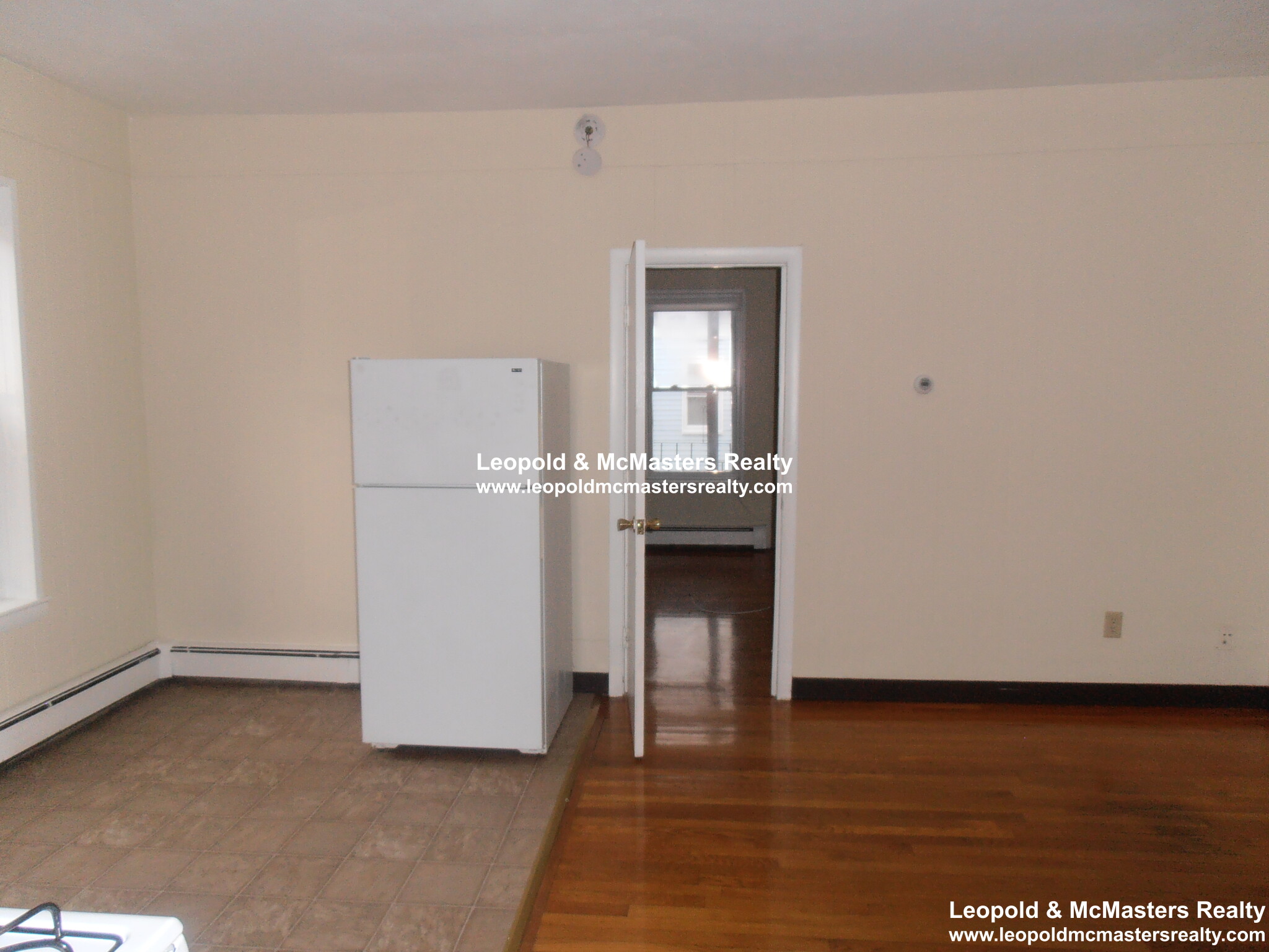 14 Hyde Park Ave, Jamaica Plain