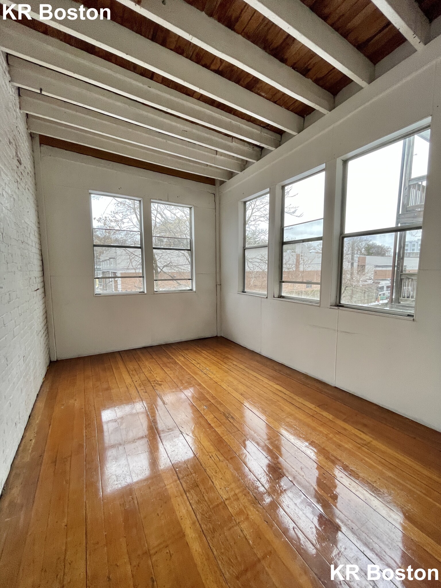 1908 Beacon St, Chestnut Hill