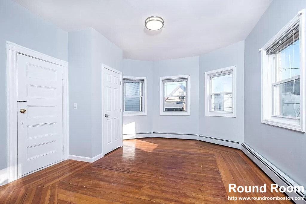 28 Moreland St, Winter Hill