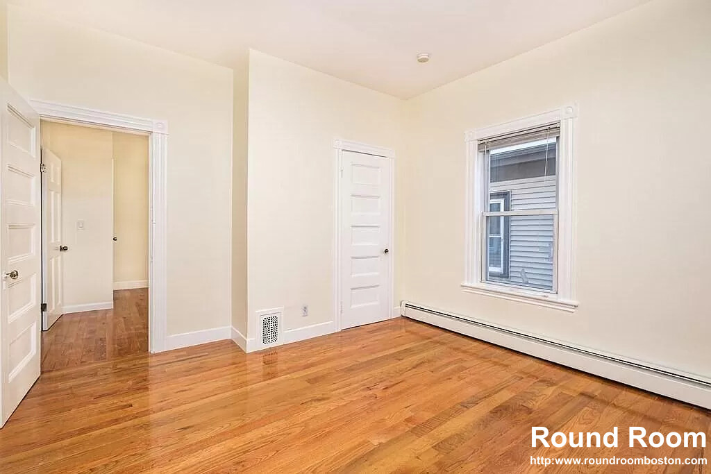 28 Moreland St, Winter Hill