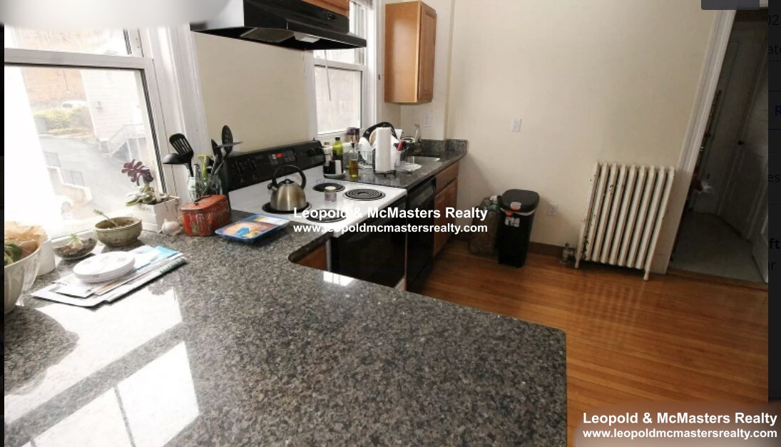 331 Faneuil St, Brighton