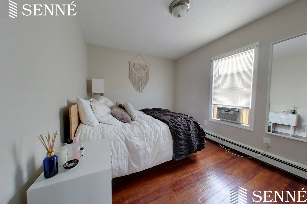 8 Speridakis Ter, Cambridgeport