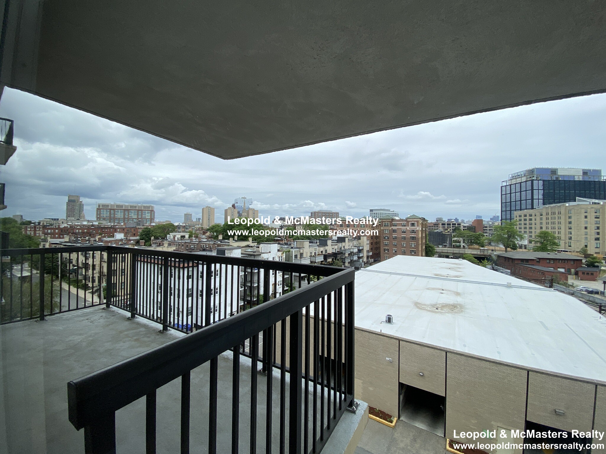 101 Monmouth St, Longwood