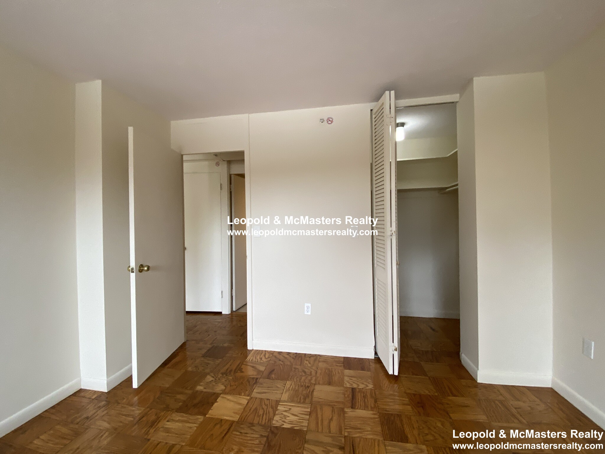 101 Monmouth St, Longwood