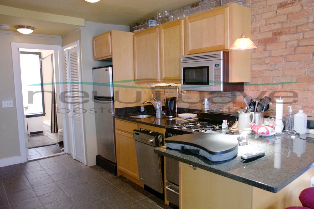 33 Gray St, South End