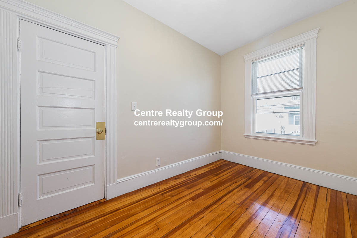 37 Brackett St, Brighton