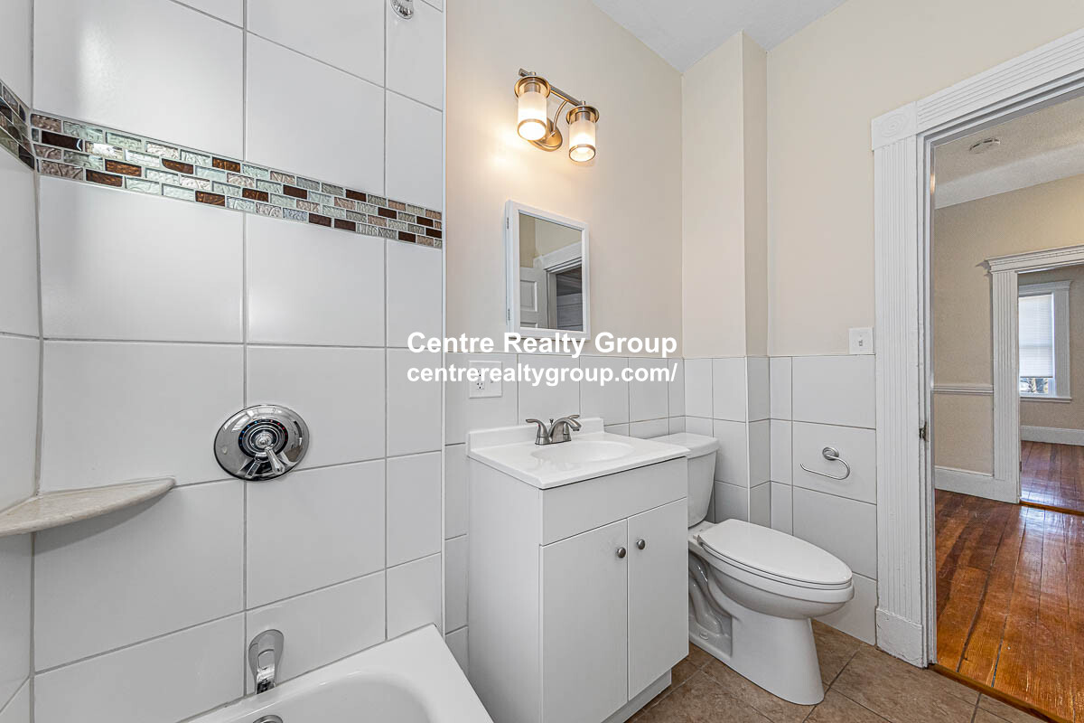 37 Brackett St, Brighton