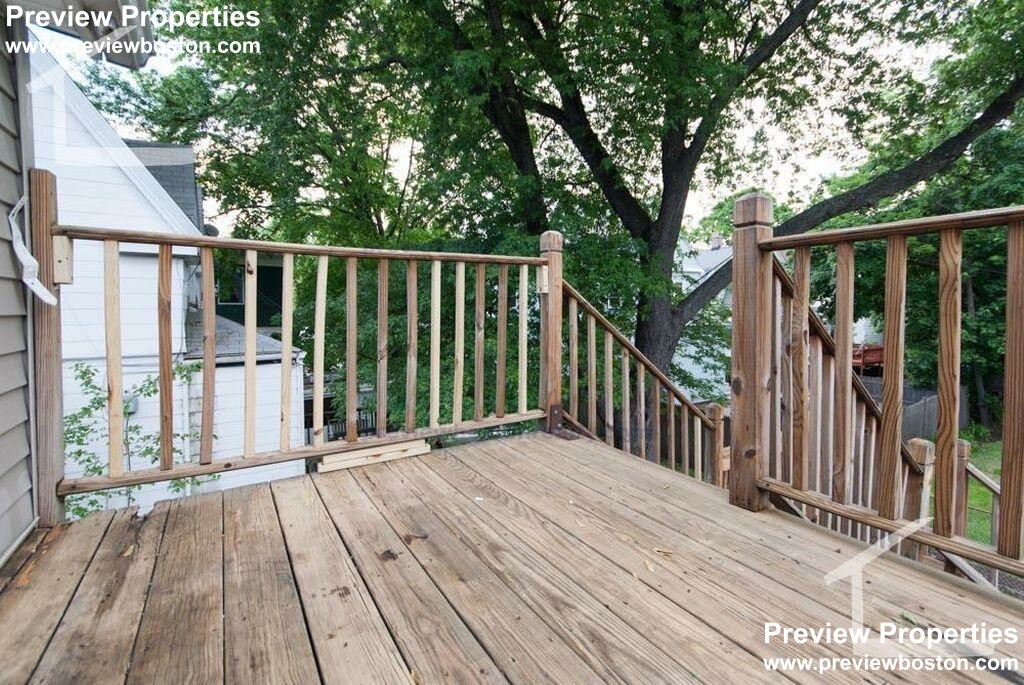 171 Cambridge St, Allston