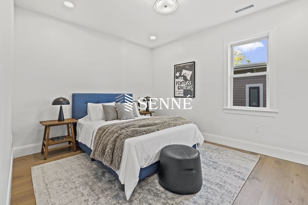 27 Winslow St, Harvard Square