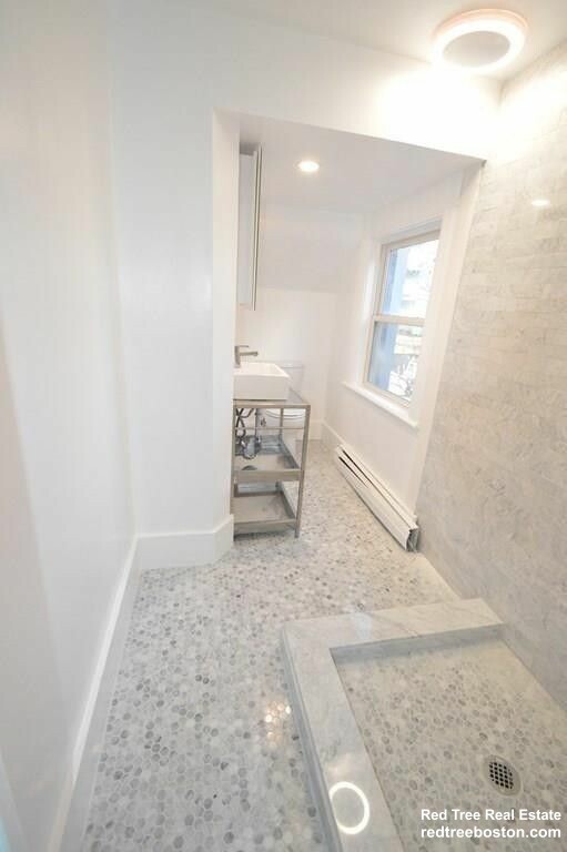 41 Elmore St, Roxbury