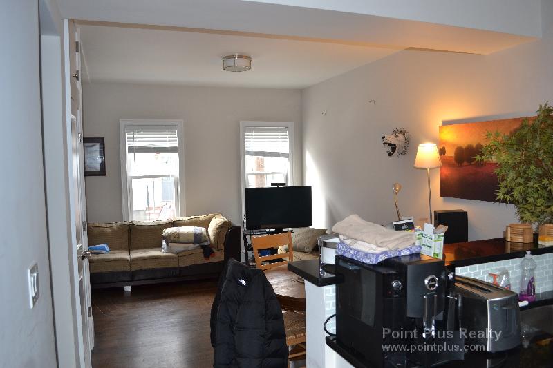 12 Dodge St, Cambridgeport