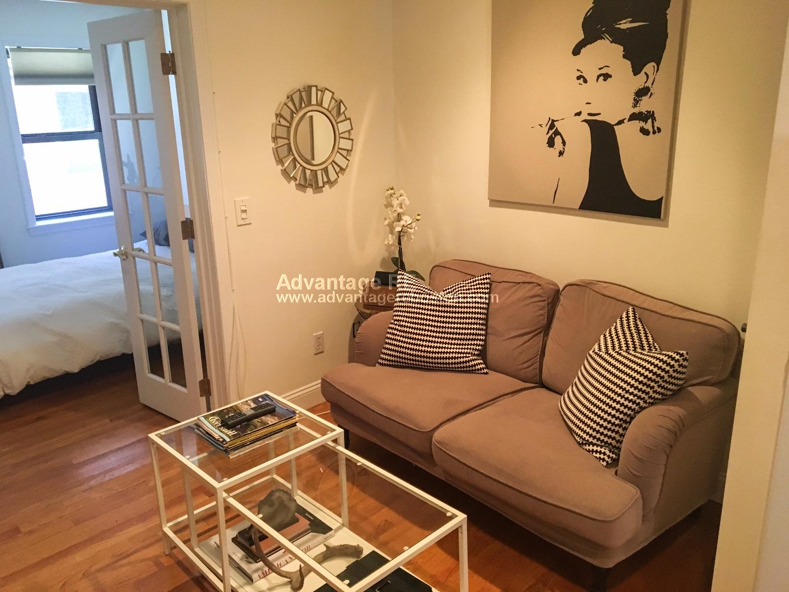 10 Wiget St, North End