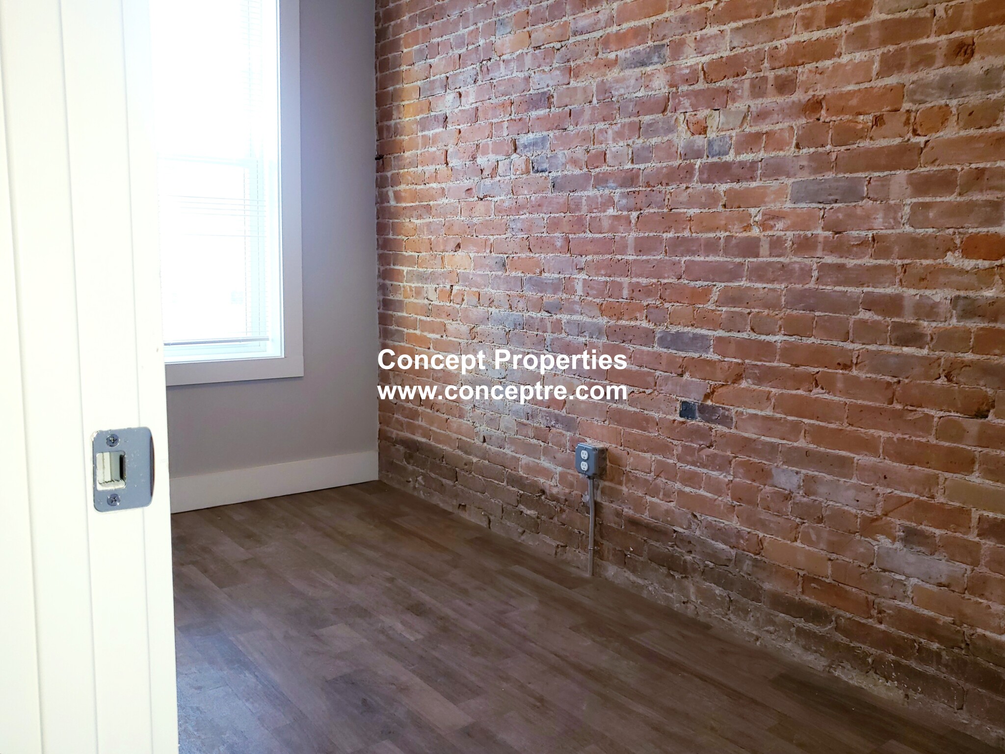 1907 Columbus Ave, Roxbury