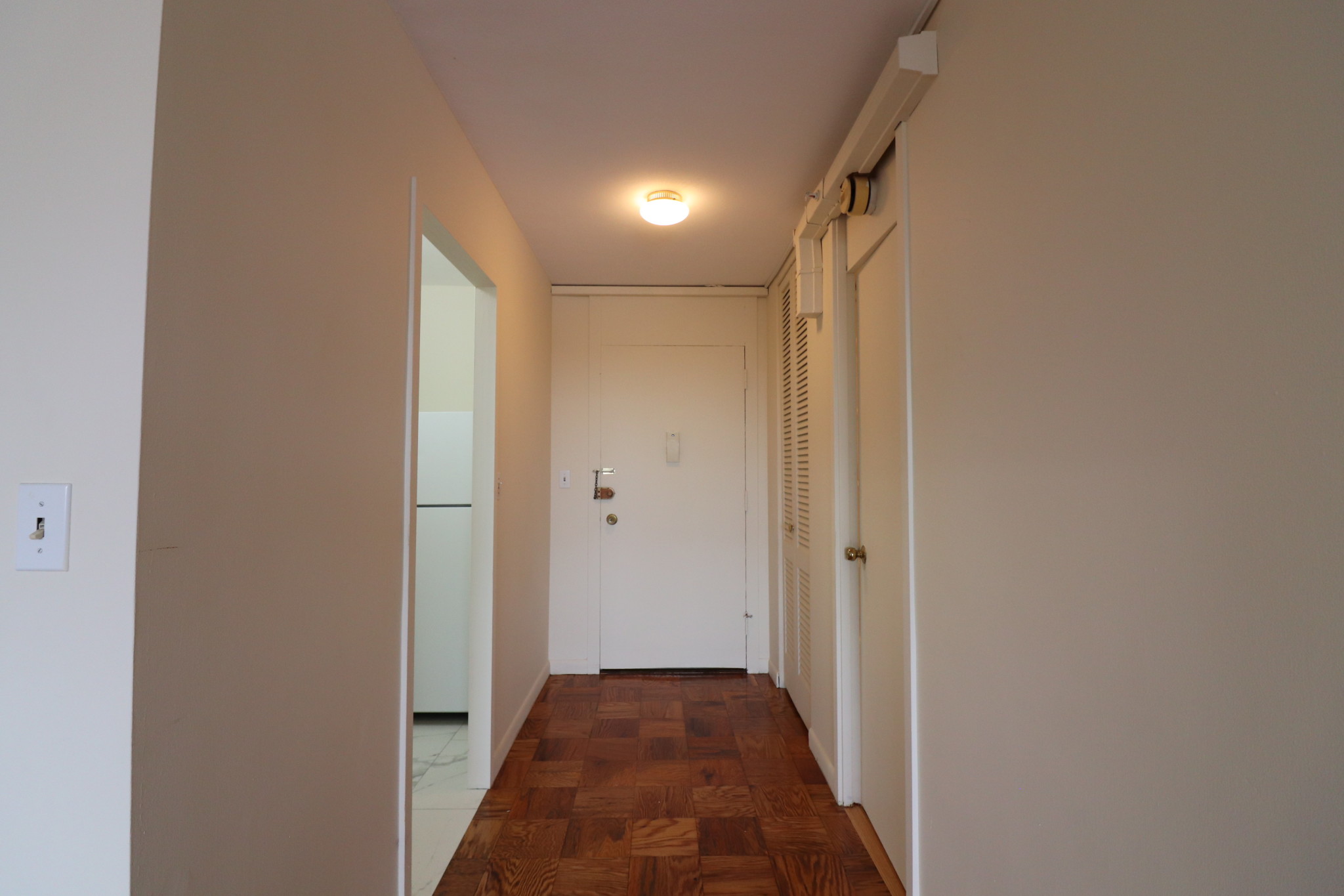 101 Monmouth St, Longwood