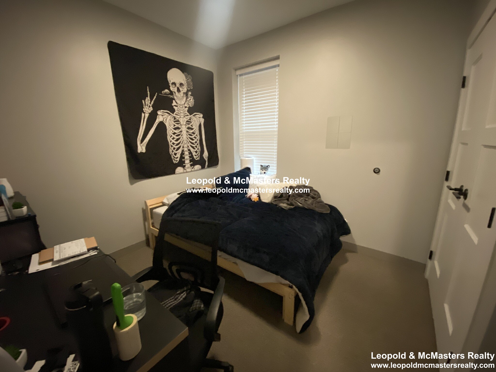 100 Hemenway St, Fenway