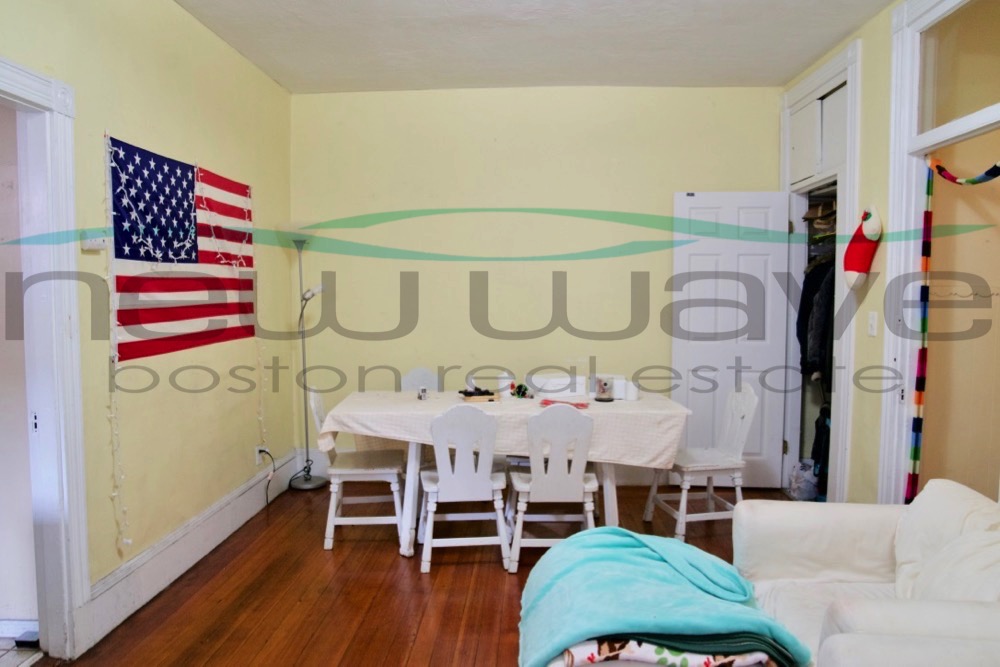 71 South Huntington, Mission Hill