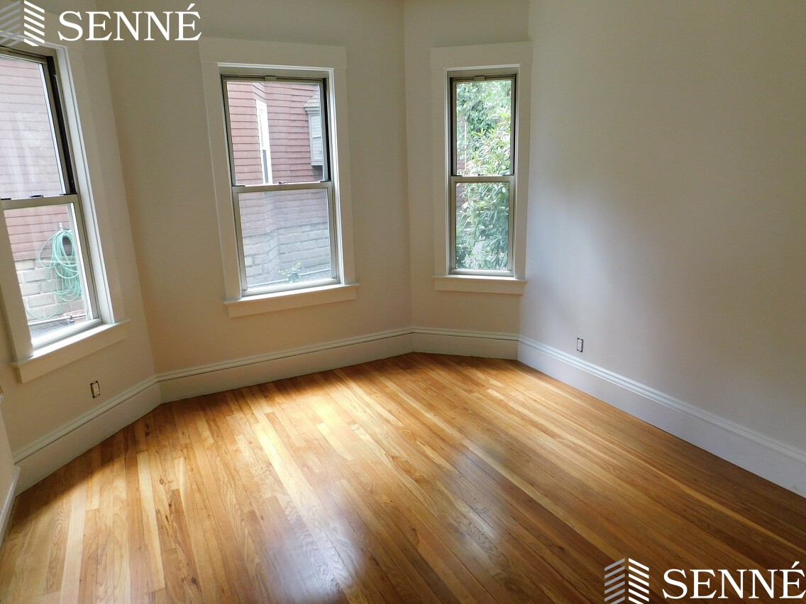 35 Buena Vista Park, Porter Square